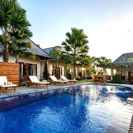 Wk Gamat Garden Otel Toyapakeh Dış mekan fotoğraf