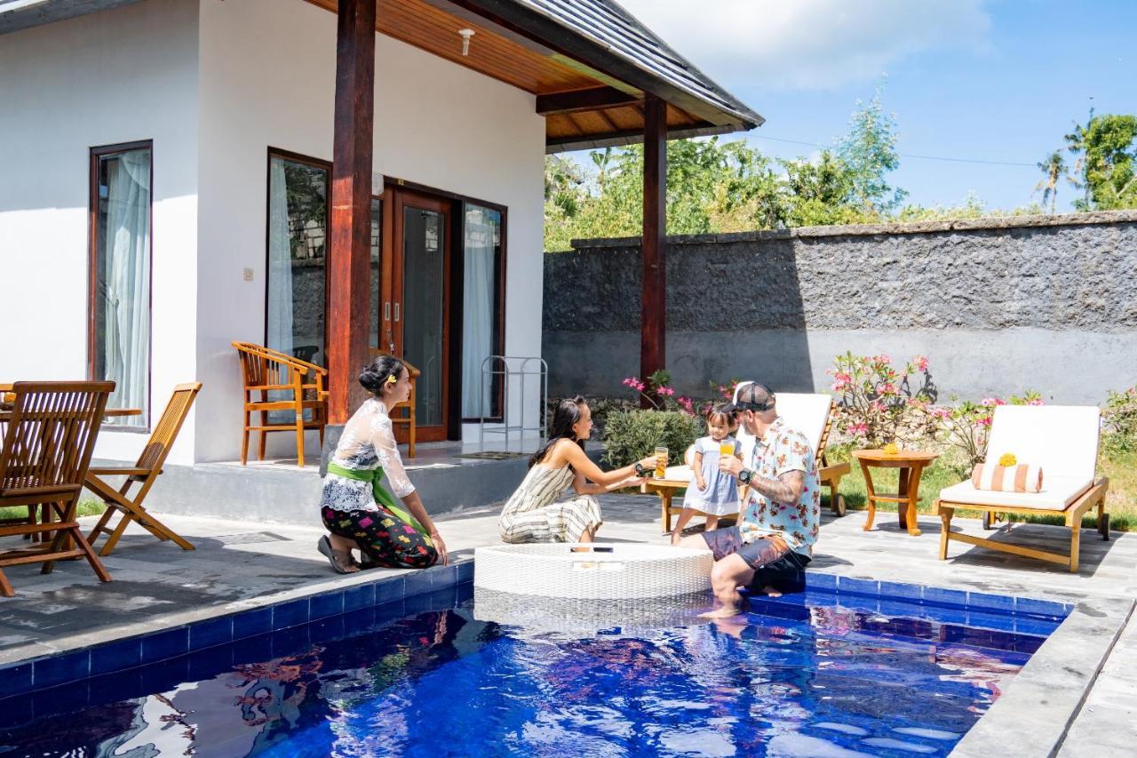 Wk Gamat Garden Otel Toyapakeh Dış mekan fotoğraf