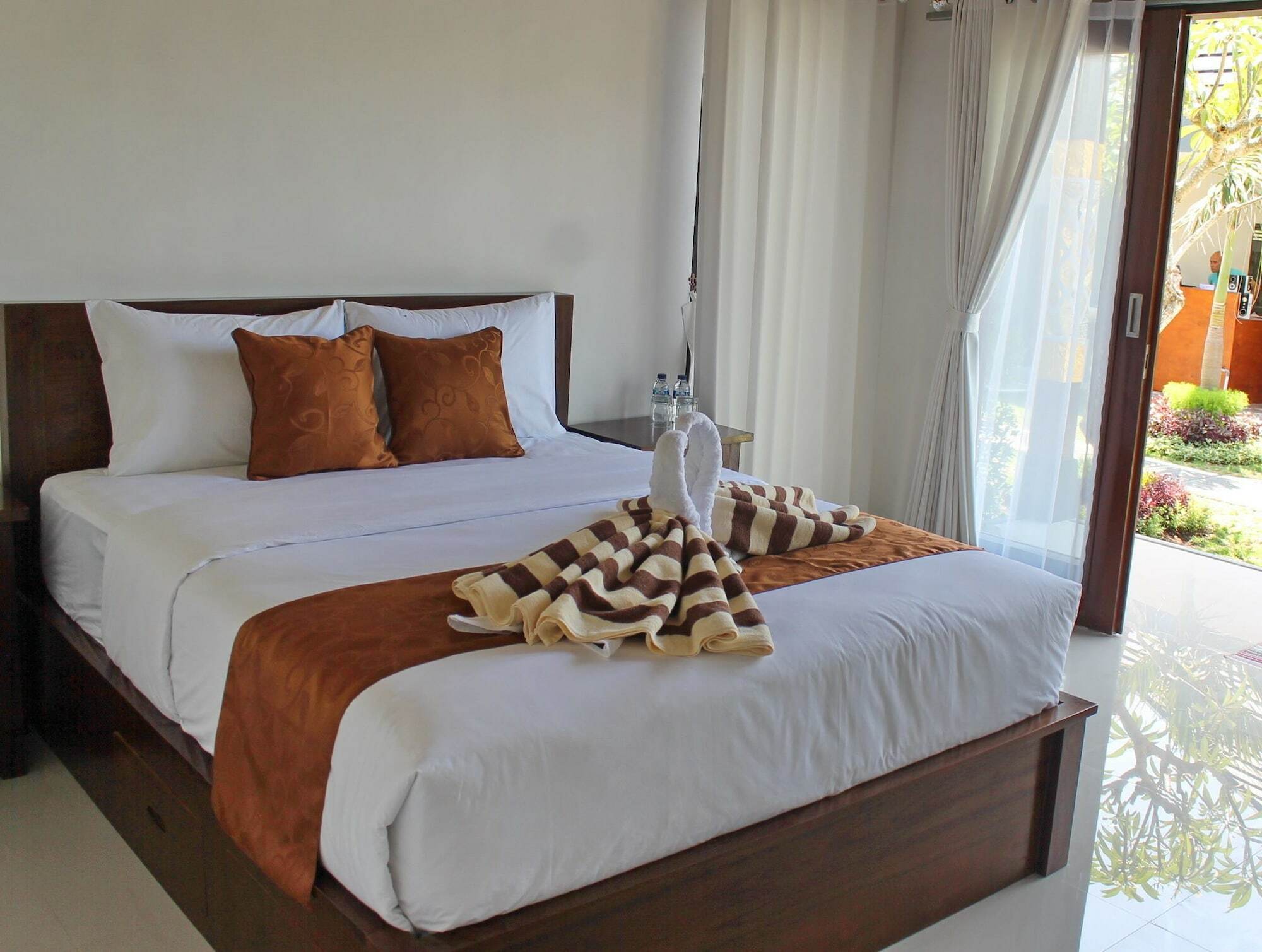 Wk Gamat Garden Otel Toyapakeh Dış mekan fotoğraf